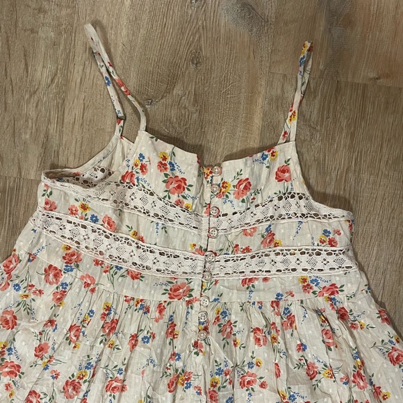 The Great. Serenade Dress in Pale Pink Kerchief Rose Print - Picture 6 of 13